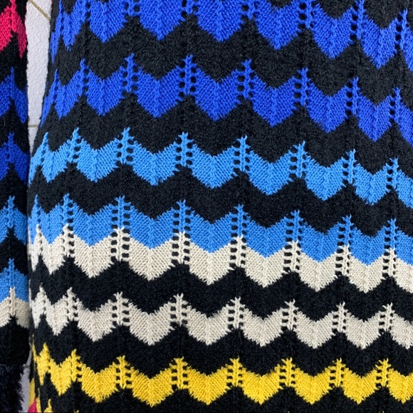 Farm Rio Chevron Knit Lined Sweater Dress Size Medium NWT - Picture 7 of 15